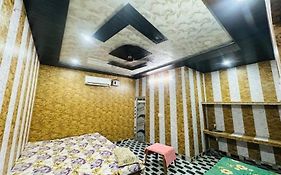 Amarnath Guest House